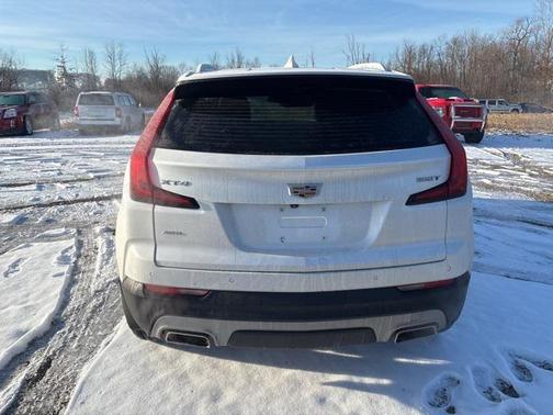 2021 Cadillac XT4 Premium Luxury