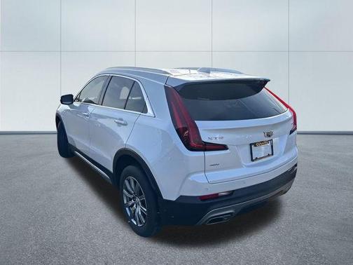 2021 Cadillac XT4 Premium Luxury