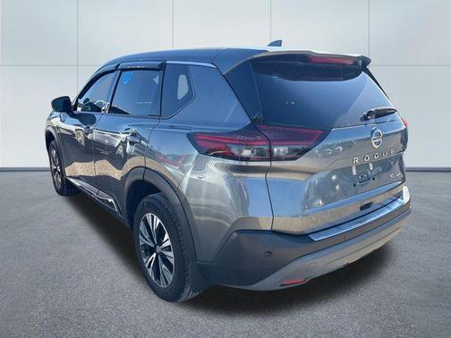 Gun Metallic 2021 Nissan Rogue SV
