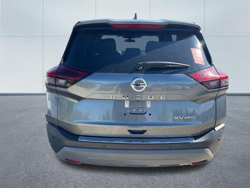 Gun Metallic 2021 Nissan Rogue SV