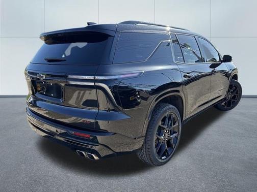 Mosaic Black Metallic 2024 Chevrolet Traverse RS