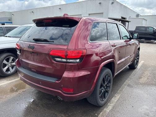 2019 Jeep Grand Cherokee Altitude