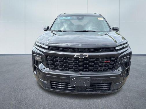 Mosaic Black Metallic 2026 Chevrolet Traverse RS