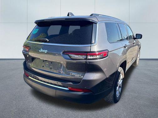 Baltic Gray Metallic Clearcoat 2023 Jeep Grand Cherokee L Limited