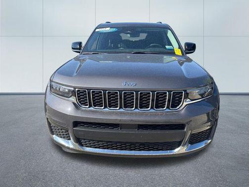 Baltic Gray Metallic Clearcoat 2023 Jeep Grand Cherokee L Limited