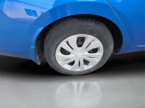 2020 Nissan Versa 1.6 S