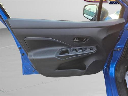 2020 Nissan Versa 1.6 S