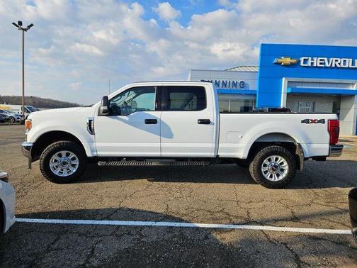 2022 Ford F-350 XLT
