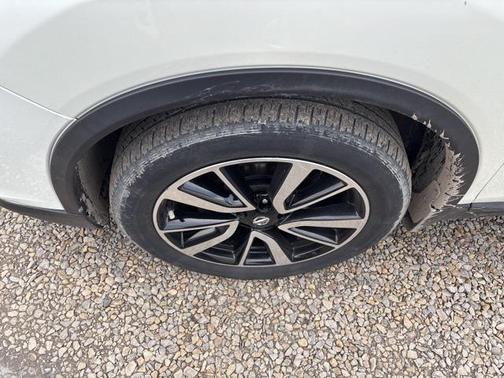 2020 Nissan Rogue SL