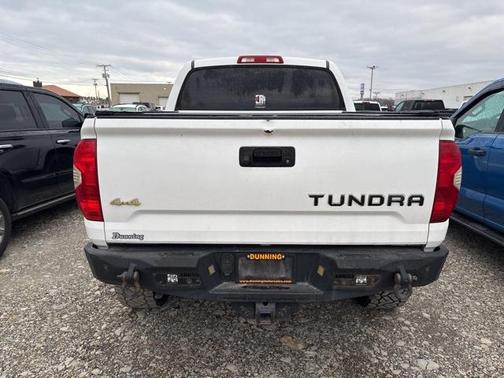 2017 Toyota Tundra Platinum