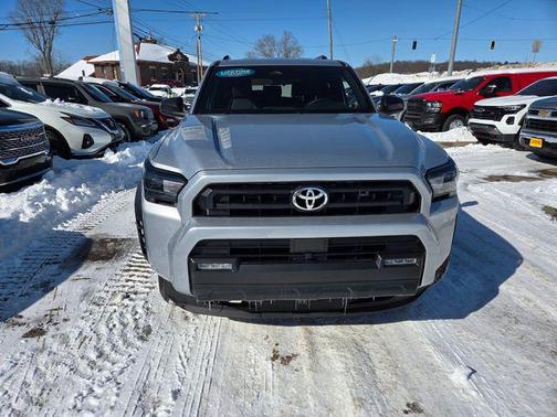 2025 Toyota 4Runner SR5