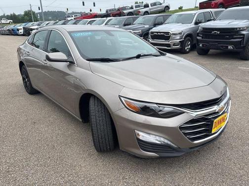 2022 Chevrolet Malibu FWD LT