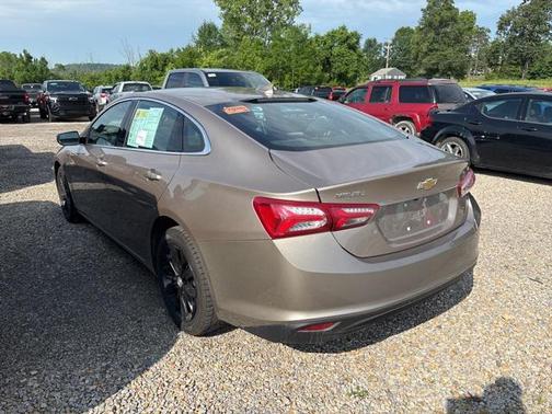 2022 Chevrolet Malibu FWD LT