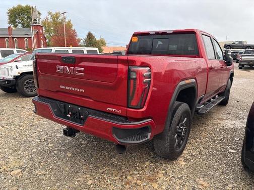 2024 GMC Sierra 2500 AT4