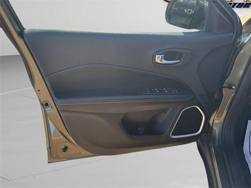 2017 Jeep New Compass Latitude