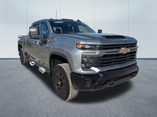 Sterling Grey Metallic 2024 Chevrolet Silverado 2500 Custom