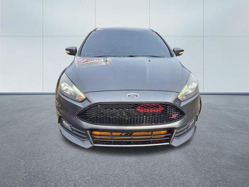 Magnetic 2016 Ford Focus ST