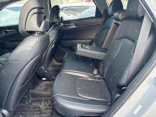 2023 Kia Sportage SX