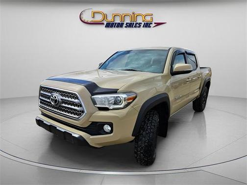 2017 Toyota Tacoma SR