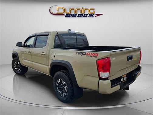 2017 Toyota Tacoma SR