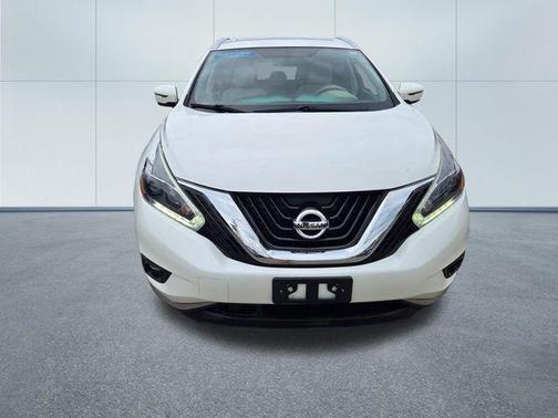 Pearl White 2018 Nissan Murano SL