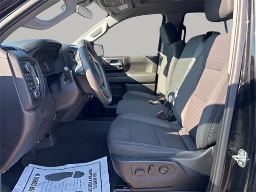 2022 Chevrolet Silverado 1500 Custom Trail Boss