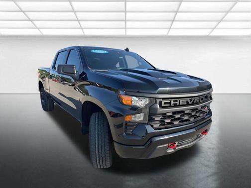 2022 Chevrolet Silverado 1500 Custom Trail Boss