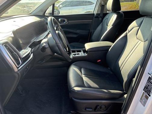 2024 Kia Sorento EX