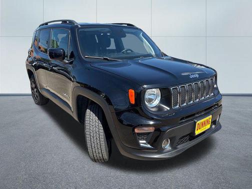 Black Clearcoat 2019 Jeep Renegade Latitude