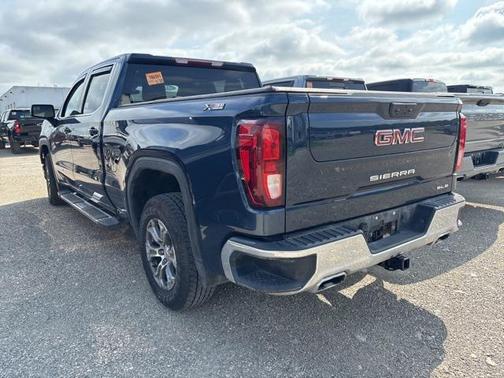 2022 GMC Sierra 1500 SLE