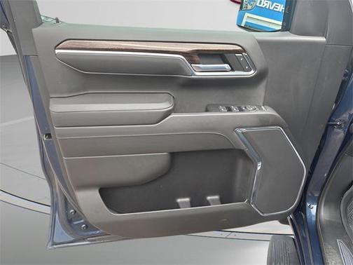 2022 GMC Sierra 1500 SLE