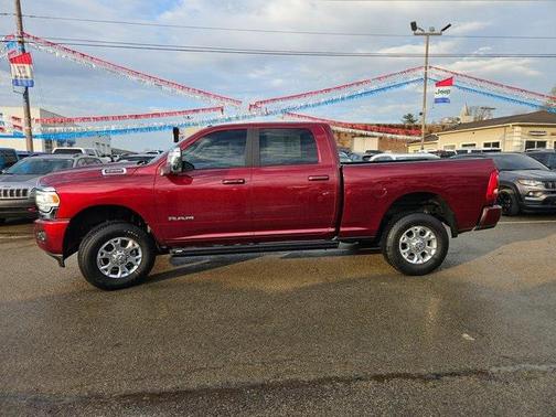 2023 RAM 2500 Laramie Crew Cab 4x4 6'4' Box