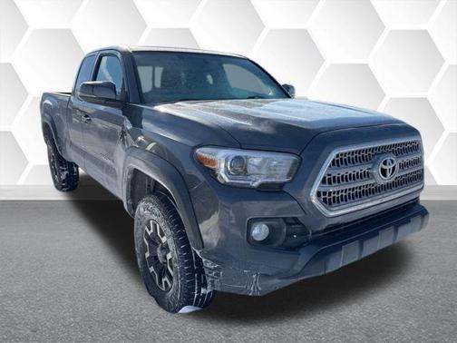 2017 Toyota Tacoma SR5