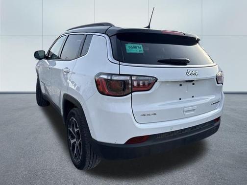 Bright White Clearcoat 2025 Jeep Compass Limited