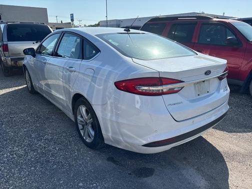 2018 Ford Fusion Hybrid SE