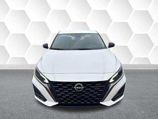 2024 Nissan Altima SR Intelligent AWD