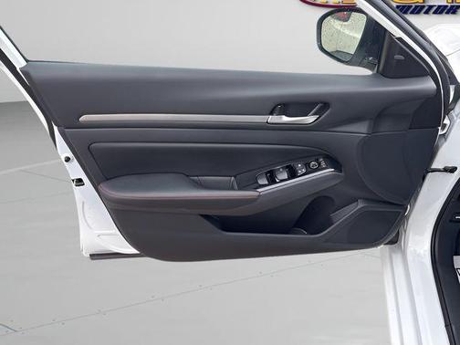 2024 Nissan Altima SR Intelligent AWD