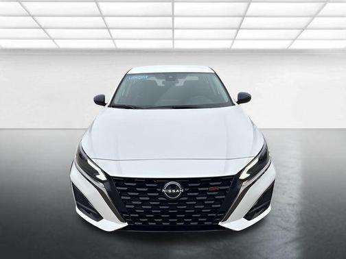 2024 Nissan Altima SR Intelligent AWD