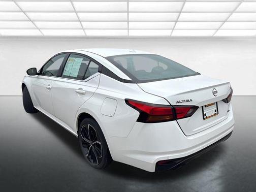 2024 Nissan Altima SR Intelligent AWD