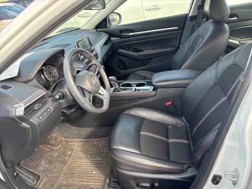 2024 Nissan Altima SR Intelligent AWD