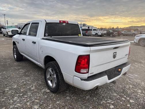 2016 RAM 1500 Tradesman/Express