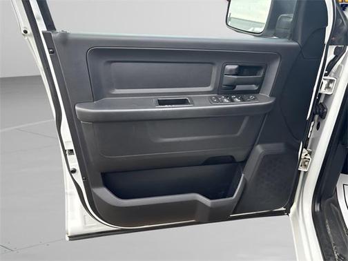 2016 RAM 1500 Tradesman/Express