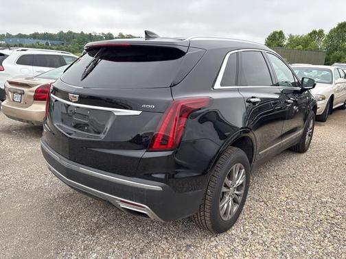 2021 Cadillac XT5 Premium Luxury