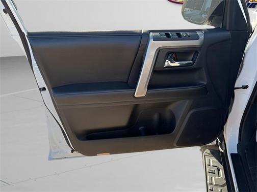 2014 Toyota 4Runner SR5