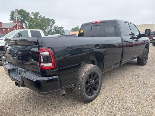 2023 RAM 3500 Big Horn Crew Cab 4x4 8' Box