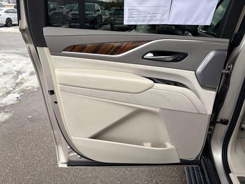 2022 Cadillac Escalade ESV Premium Luxury Platinum