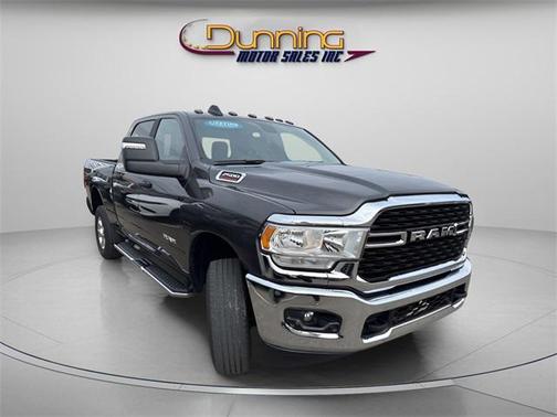 2024 RAM 2500 Big Horn Crew Cab 4x4 6'4' Box