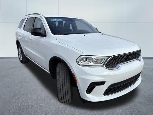 White Knuckle Clearcoat 2024 Dodge Durango SXT AWD