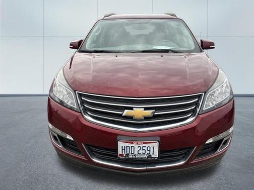 Siren Red Tintcoat 2017 Chevrolet Traverse 1LT