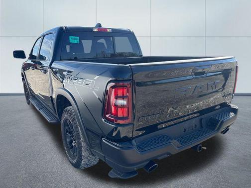 Diamond Black Crystal Pearlcoat 2025 RAM 1500 Rebel